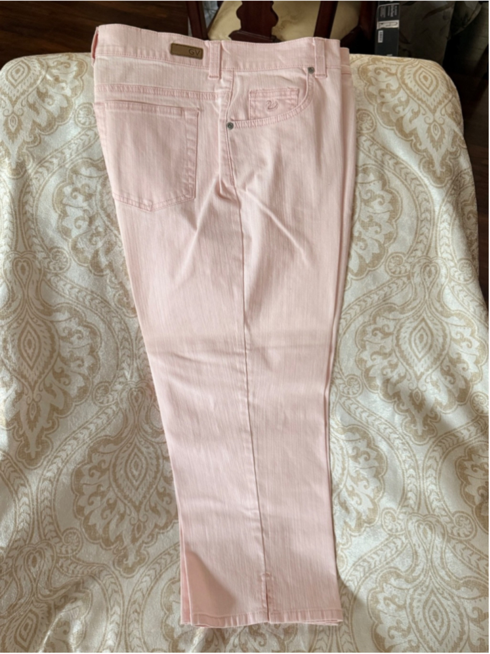Gloria Vanderbilt Women's Pants Sz 12 TripleLuxe Twill Palm Cropped Pink 12